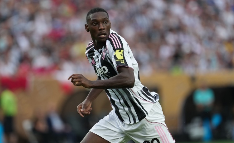 开云首页体验-意媒：尤文和巴黎就穆阿尼达成协议，1000万欧租借+4500万买断