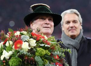 开云首页APP-巴斯勒:拜仁必须脱离赫内斯,这样球队可以站在不同立场思考问题