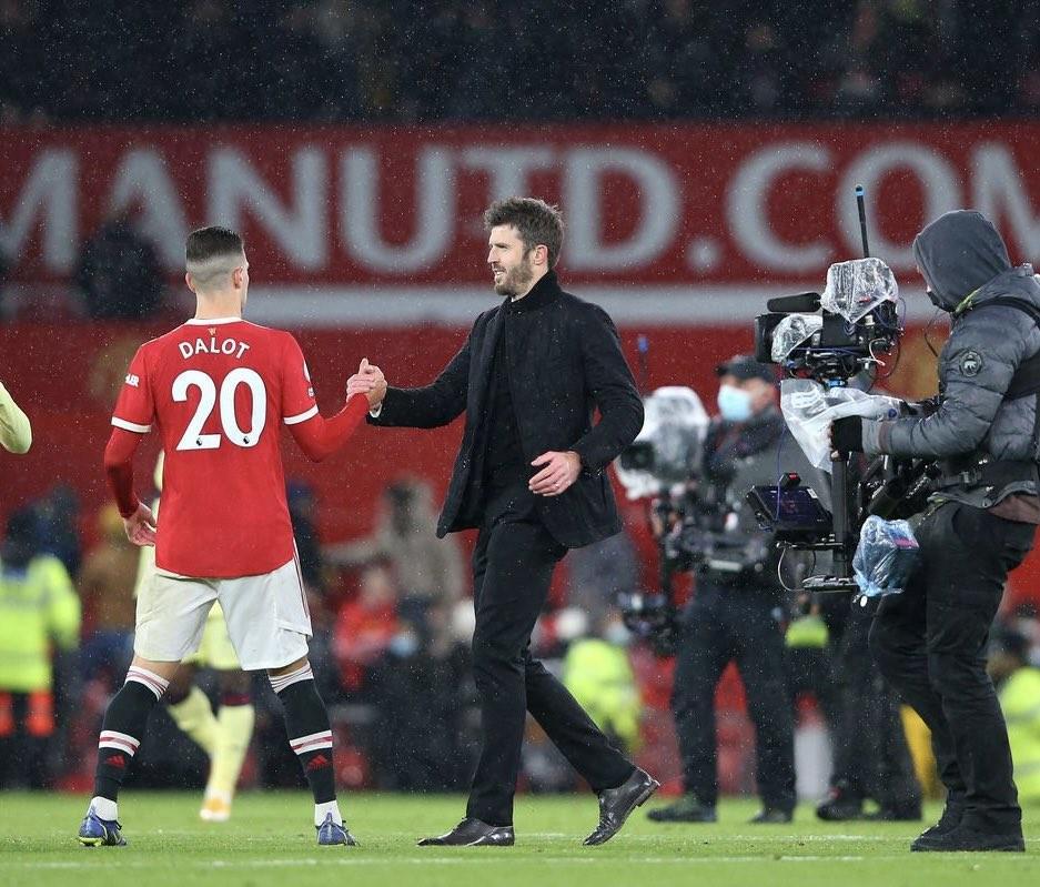 开云首页入口-记者:曼联始终力挺达洛特,希望卡里克上任就表达对他的支持